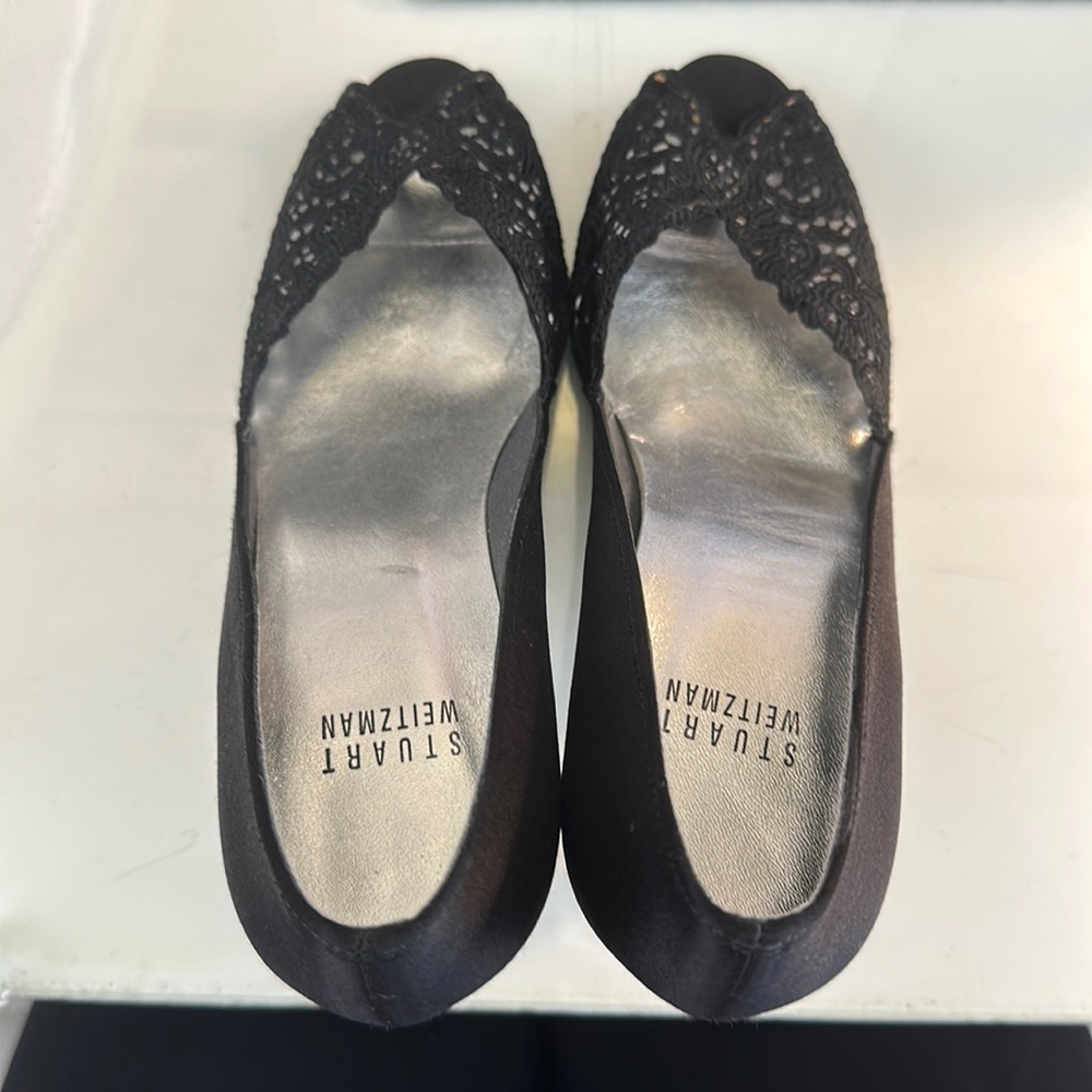 Stuart Weitzman lace pumps